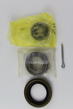 Charger l'image dans la galerie, Roulements de roue avant SNR R186.00 pour Chrysler Voyager II