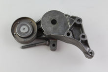 Charger l'image dans la galerie, Galet tendeur de courroie Gates T38387 pour Audi A3 Seat Cordoba Ibiza II Leon..