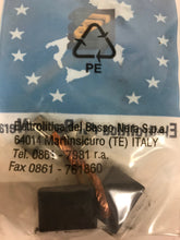 Charger l'image dans la galerie, Jeu de balais (charbon) BX131 remplace 1 1 007 014 109 pour BMW-Porsche-VW...