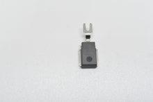 Charger l'image dans la galerie, Diode positive (+) remplace CARGO 134099 Universal J8330 WAI 32-8300 WAI 8330...