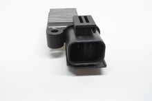 Charger l'image dans la galerie, Régulateur de tension L170-33152 pour Nissan Sunny II Sentra..