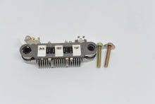 Charger l'image dans la galerie, Régulateur d'alternateur remplace ARC5007 for Mitsubishi A860T17770 MD611307....
