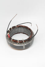 Charger l'image dans la galerie, Stator d'alternateur remplace 6332a1419 Cargo 139738....