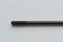 Charger l'image dans la galerie, BMW 11111265195 Tige filetée pour R60 R75 R80 R100RS R100RT R80GS