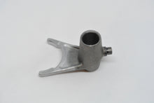 Charger l'image dans la galerie, BMW 23311234217 Fourchette de commande 3e et 4e vitesse R60 R75 R80....