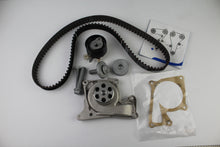 Charger l'image dans la galerie, Kit courroie de distribution + pompe à eau pour Dacia Duster Logan Sandero....