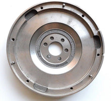 Charger l'image dans la galerie, Kit d'embrayage + Volant moteur Valeo 835005 pour Audi A4 A6 VW Passat