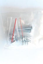 Charger l'image dans la galerie, Kit de freins à tambours TRW GSK1017 pour Renault Rapid 21 Super 5