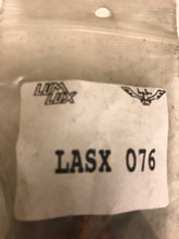 Charger l'image dans la galerie, Jeu de balais (charbon) LASX 76 60600919 Lucas M80R pour Ford, Jaguar, Lotus....