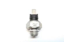 Charger l'image dans la galerie, Manocontact capteur de pression d'huile Facet 7.0048 pour Citroën Peugeot Talbot