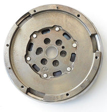 Charger l'image dans la galerie, Volant moteur LUK 415 0396 10 pour Citroën Berlingo C2 C3 C4 C5 DS3 Peugeot.....